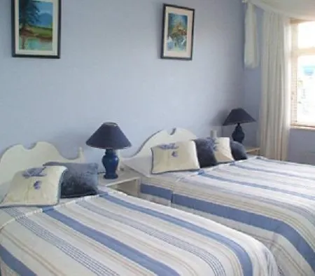 Bed & Breakfast Chaplins Townhouse 3*